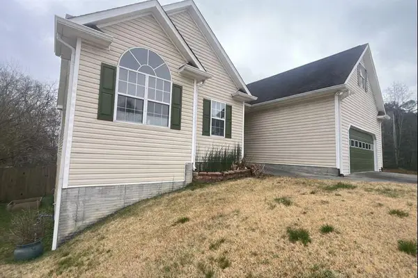 105 Twin Oaks Drive, Calhoun, GA 30701