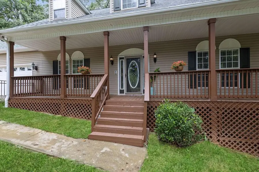 267 Pointe Willow Dr Drive, Cleveland, GA 30528 - #2