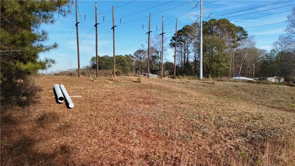 5158 SE Groovers Landing Road Se, Acworth, GA 30102 - Image #1