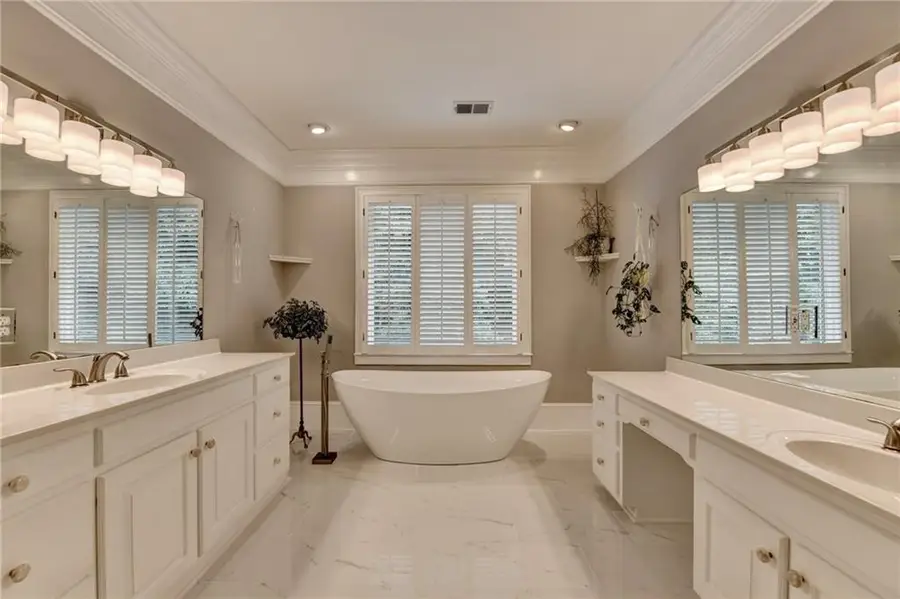 3610 Mansions Parkway, Berkeley Lake, GA 30096 - Image #3