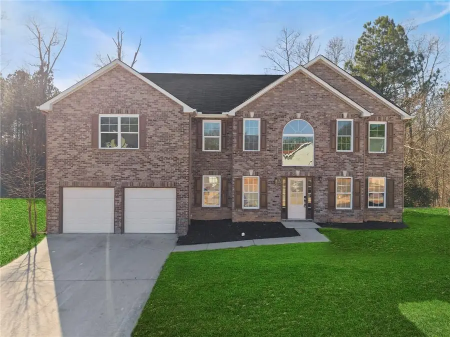 2462 Wrangler Drive Sw, Atlanta, GA 30331 - Image #2