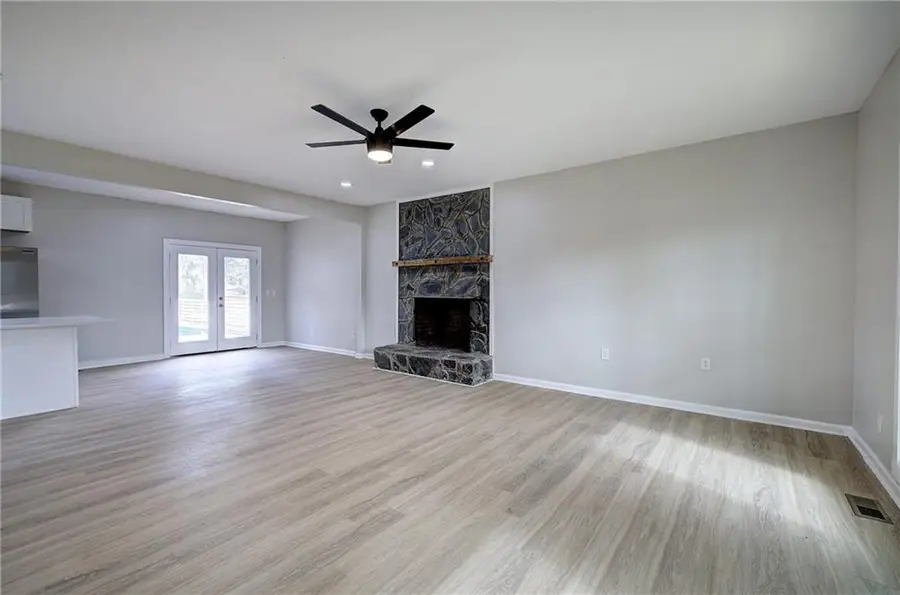 2193 W Ellis Road, Griffin, GA 30223 - #3