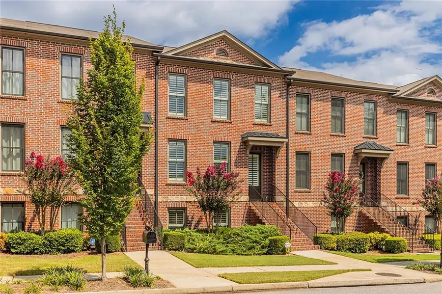 2046 Heathermere Way, Roswell, GA 30075 - Image #3