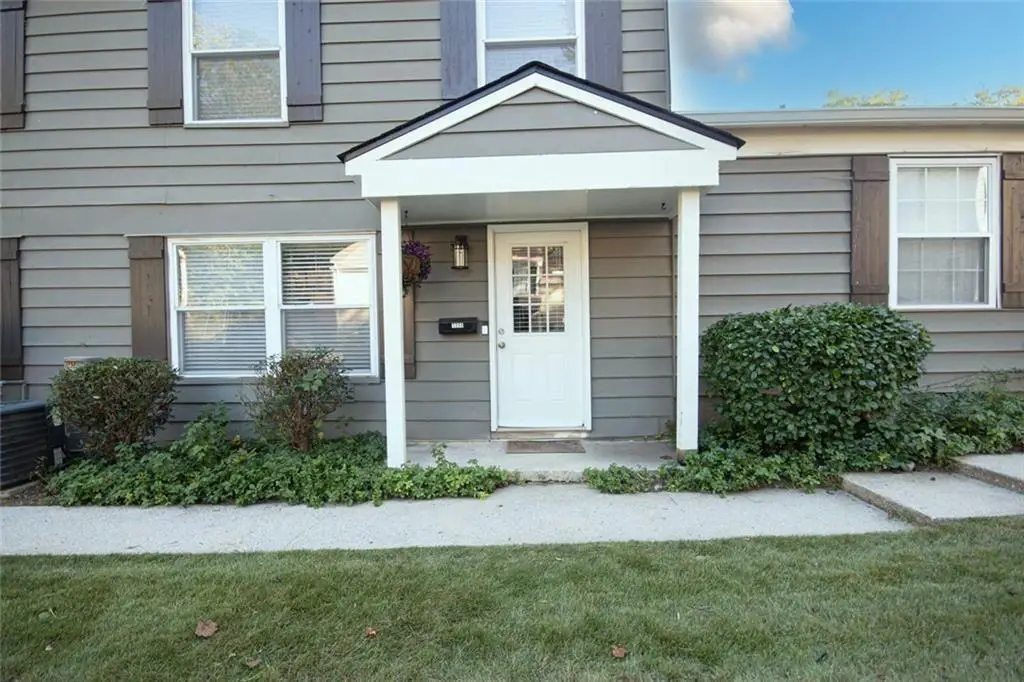 1348 Surrey Lane Sw, Marietta, GA 30008 - #1