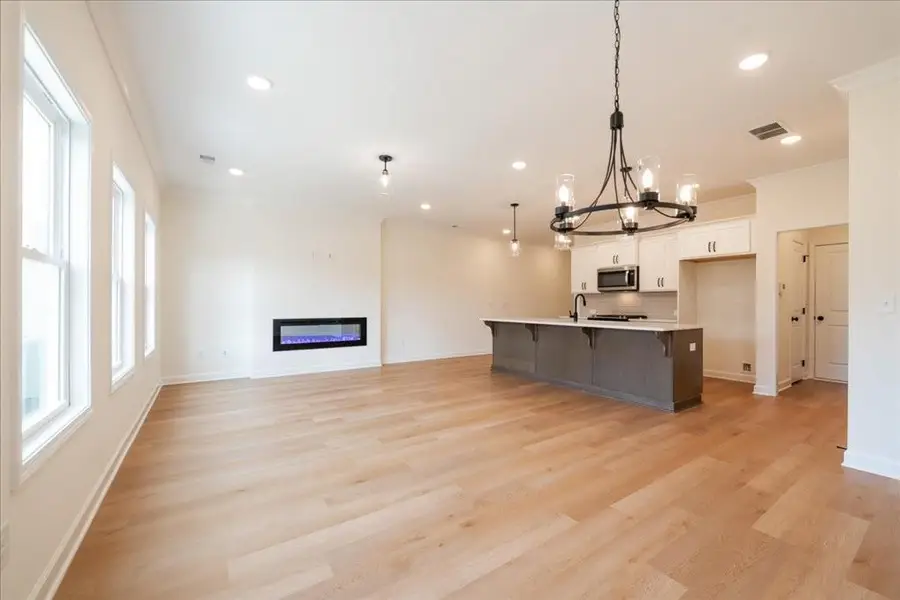 321 Colsen Drive, Acworth, GA 30102 - Image #2