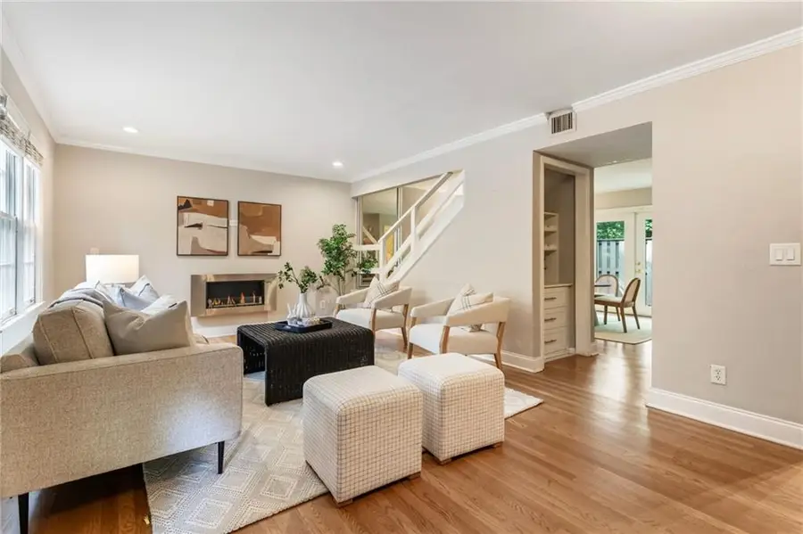 19 Arpege Way, Atlanta, GA 30327 - Image #2