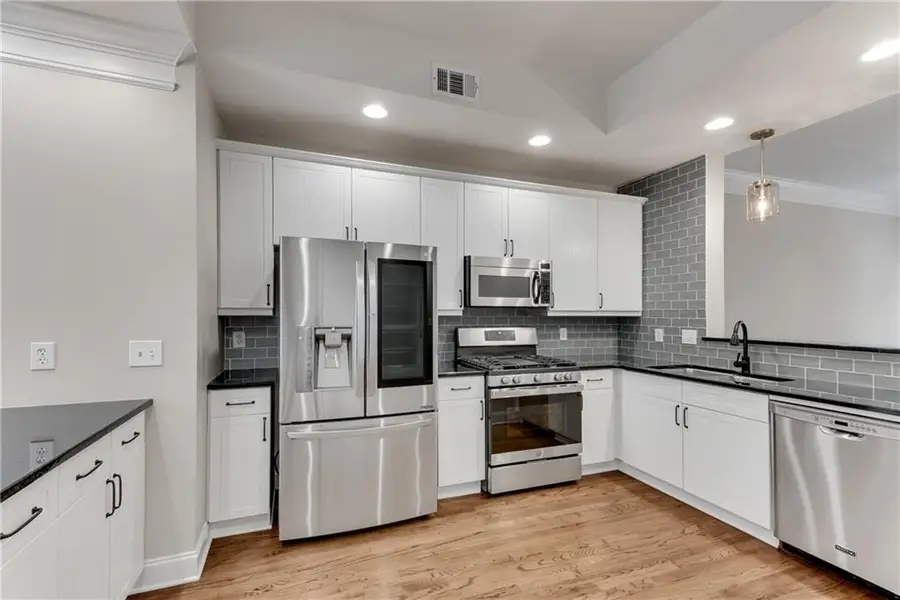 793 Inman Mews Drive Ne, Atlanta, GA 30307 - Image #3