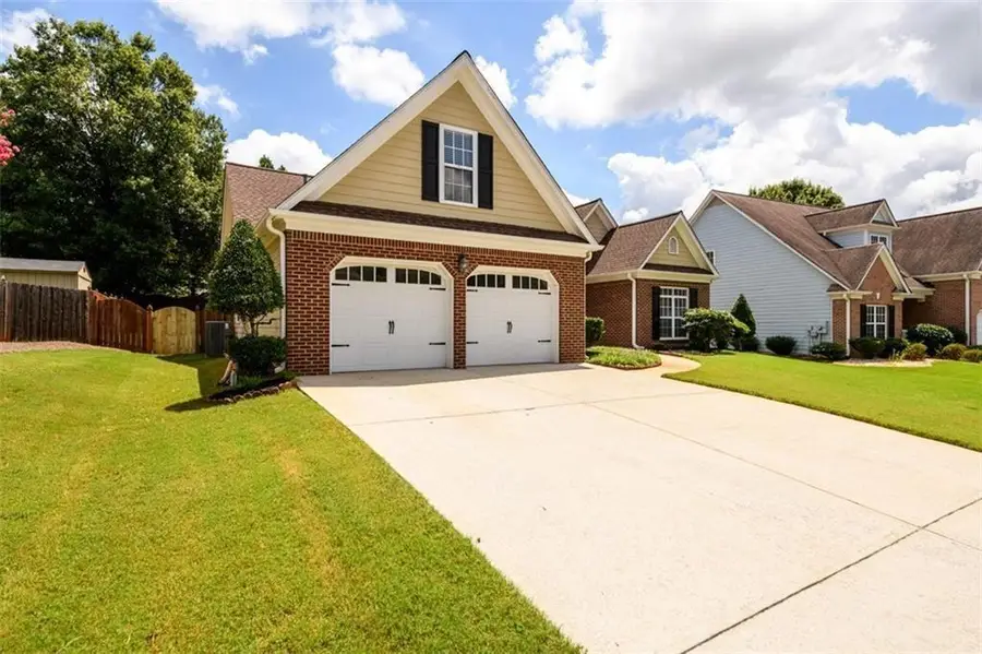 900 Downyshire Drive, Lawrenceville, GA 30044 - Image #3