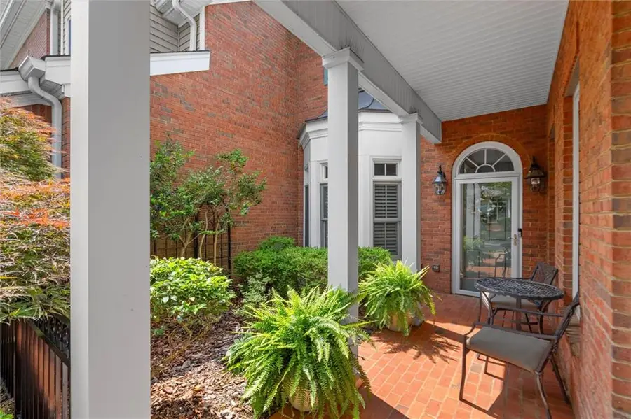 8730 Parker Place, Roswell, GA 30076 - Image #2