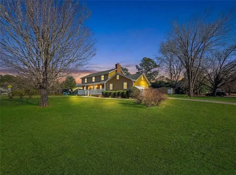 3944 Thornhill Drive Sw, Lilburn, GA 30047 - #2