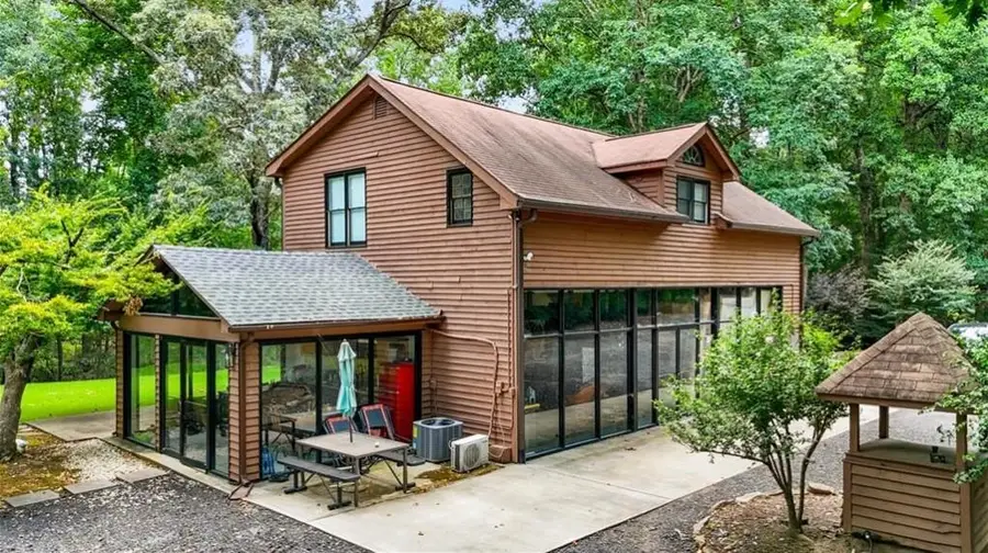 451 Nichols Drive, Suwanee, GA 30024 - Image #3