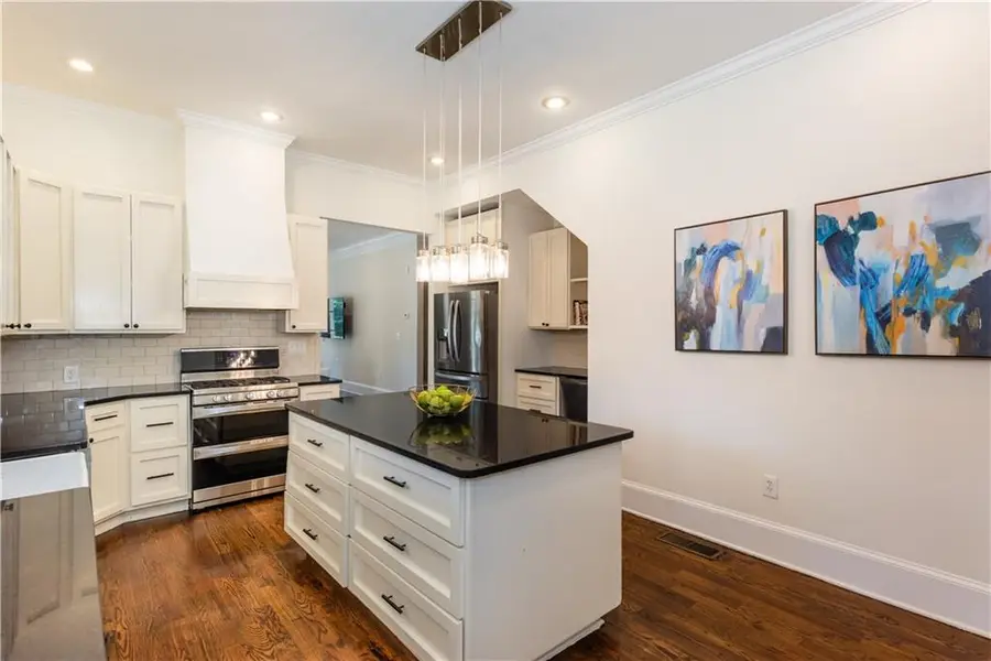 1907 Cambridge Avenue, Atlanta, GA 30337 - Image #3