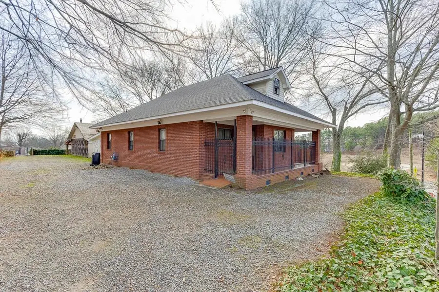 294 Watson Street, Buford, GA 30518 - #3