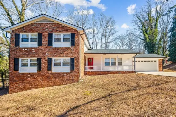 3220 Rockview Drive, Lithonia, GA 30038