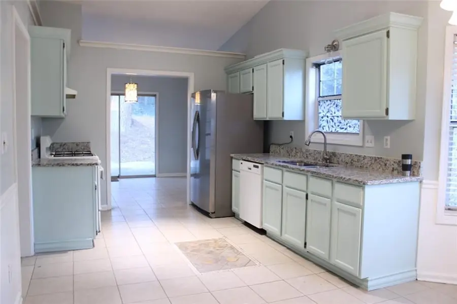 1991 Hollywood Drive, Lawrenceville, GA 30044 - #3