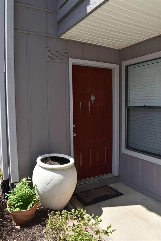 3923 Woodridge Way, Tucker, GA 30084 - Image #2