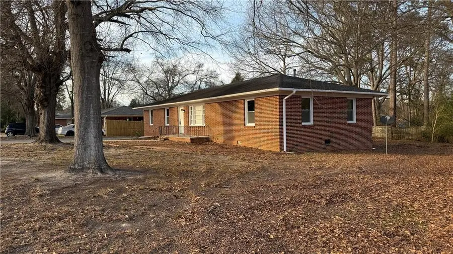 43 Bell Street, Hartwell, GA 30643 - Image #2