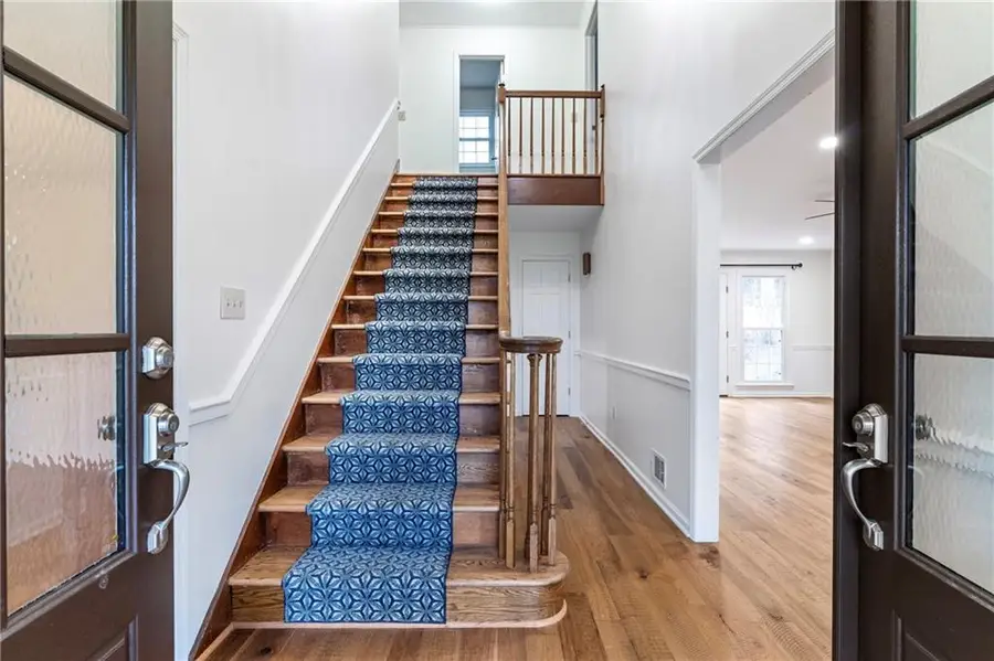 460 Oakleaf Trail, Suwanee, GA 30024 - Image #2