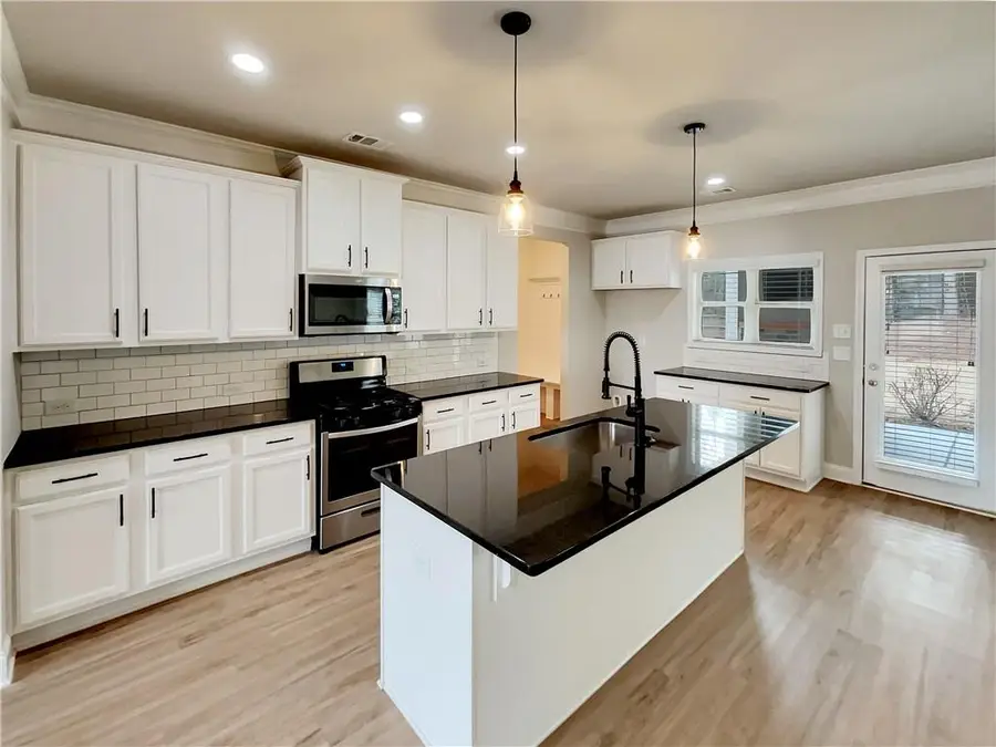 218 Morris Creek Drive, Hoschton, GA 30548 - Image #2