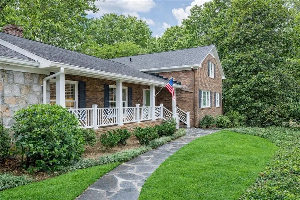 690 Fair Oaks Manor, Atlanta, GA 30327 - Image #1