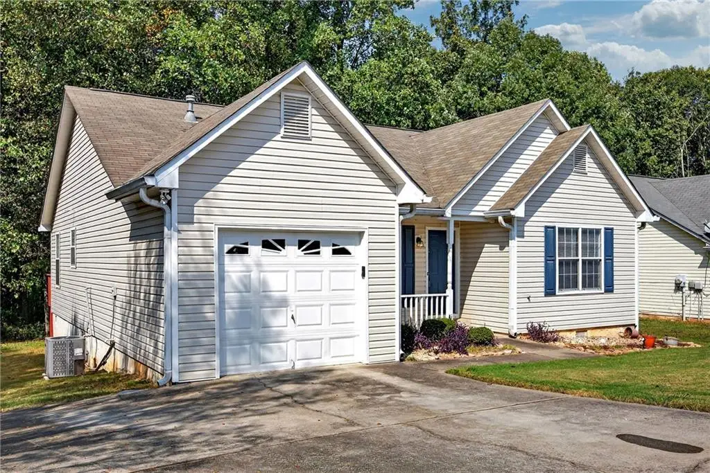 469 Village Circle, Stockbridge, GA 30281 - Image #1