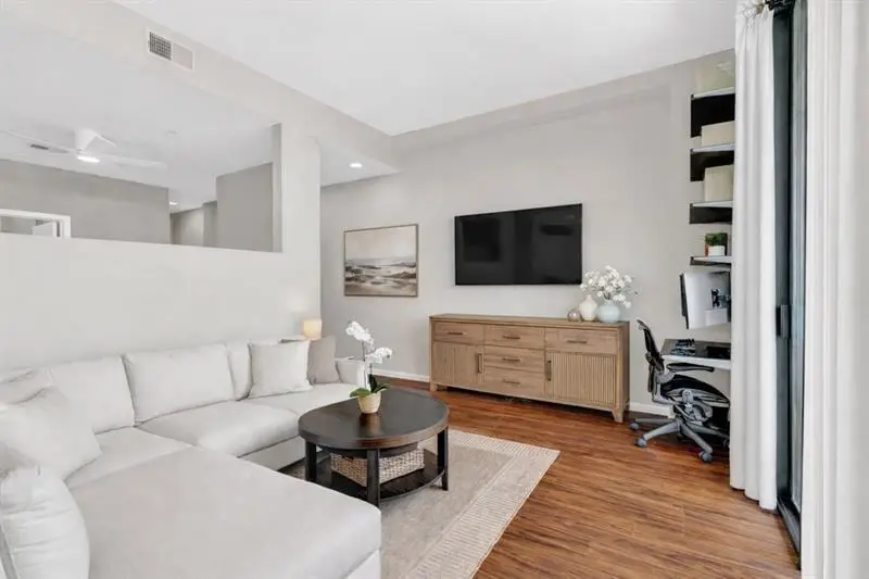 3040 Peachtree Road Nw #1605, Atlanta, GA 30305 - Image #3