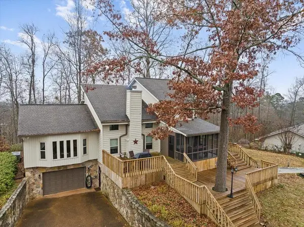 3922 Highway 2, Cohutta, GA 30710