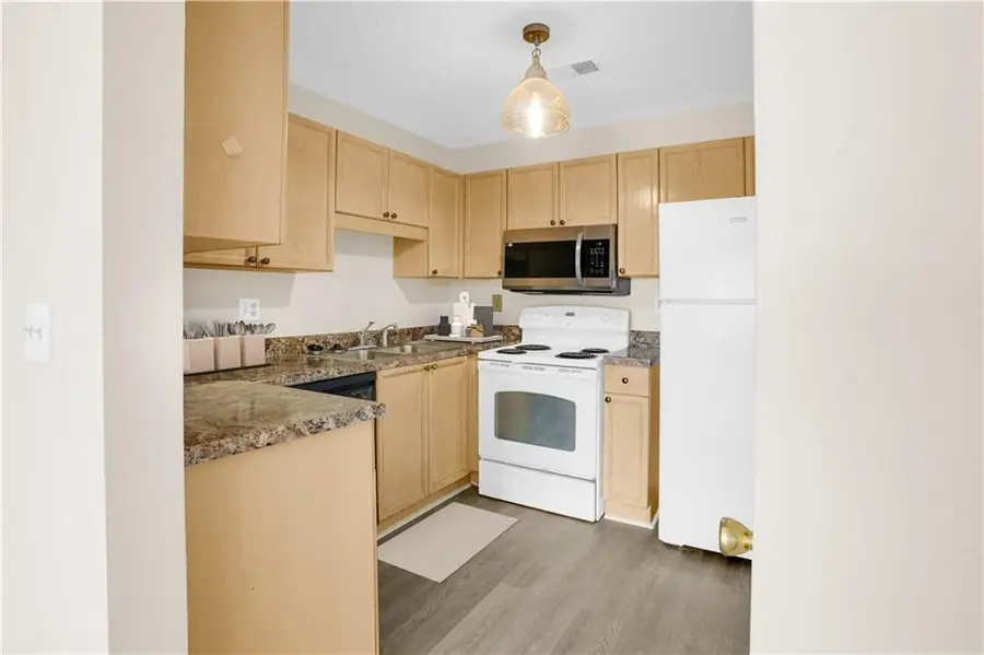 235 Bentley Place, Tucker, GA 30084 - Image #3