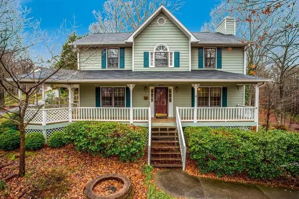 28 Saddle Field Circle Nw, Cartersville, GA 30121