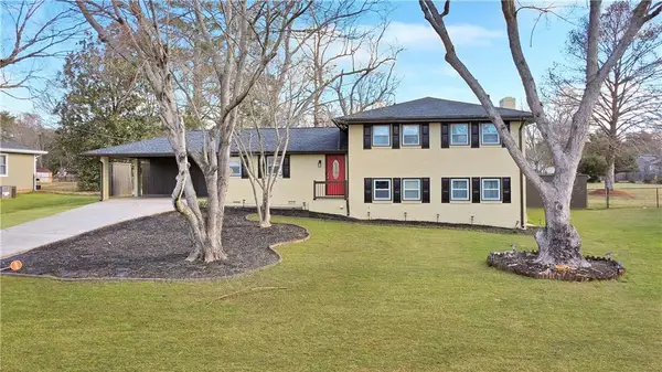 399 W Sandtown Road Sw, Marietta, GA 30064