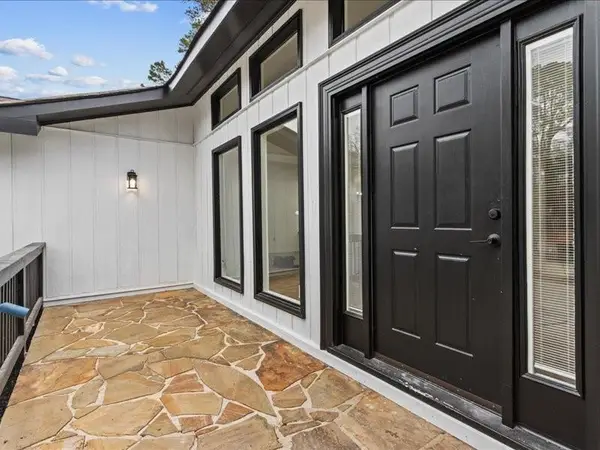 5419 Fieldgreen Drive, Stone Mountain, GA 30088