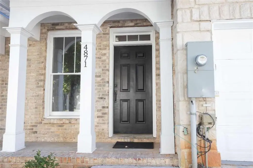 4871 Pinnacle Drive, Stone Mountain, GA 30088 - Image #1