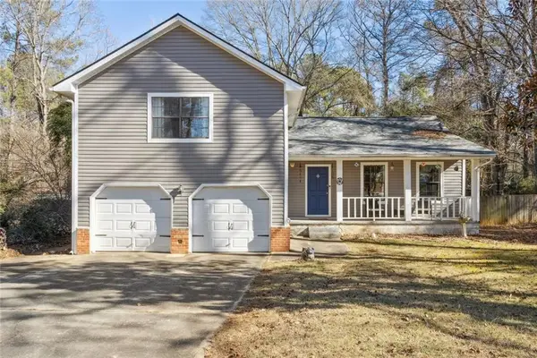 204 Groveland Drive, Peachtree City, GA 30269