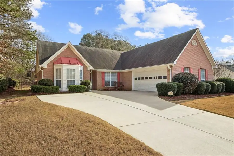 6236 Rock Port Drive, Flowery Branch, GA 30542 - #2