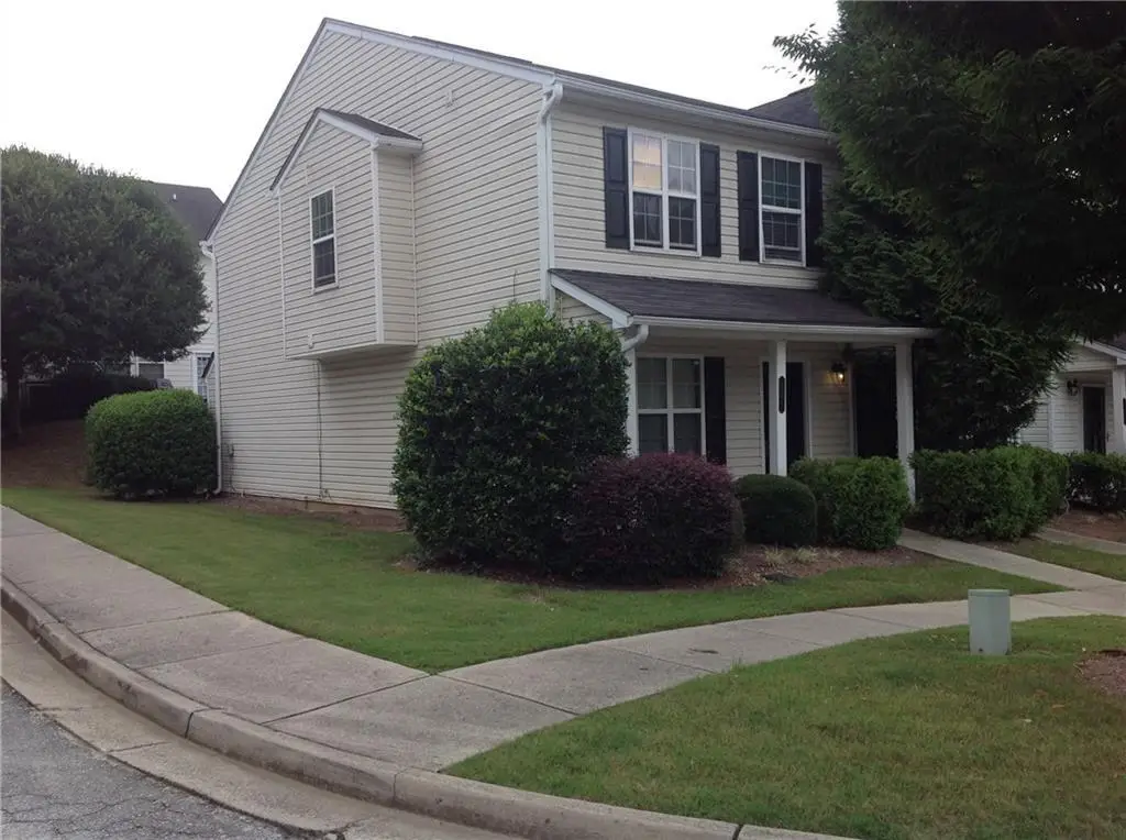 831 Crestwell Circle Sw, Atlanta, GA 30331 - Image #1