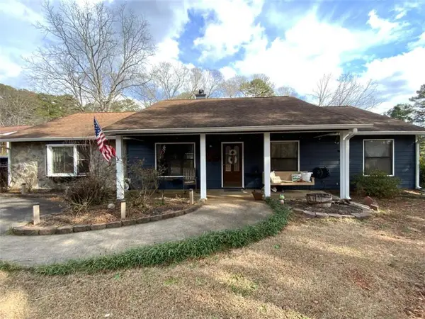 5329 Memorial Lane, Powder Springs, GA 30127