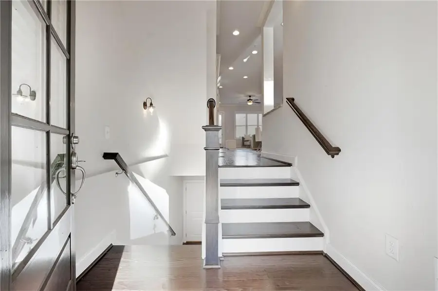 318 Lantana Lane, Woodstock, GA 30188 - Image #3