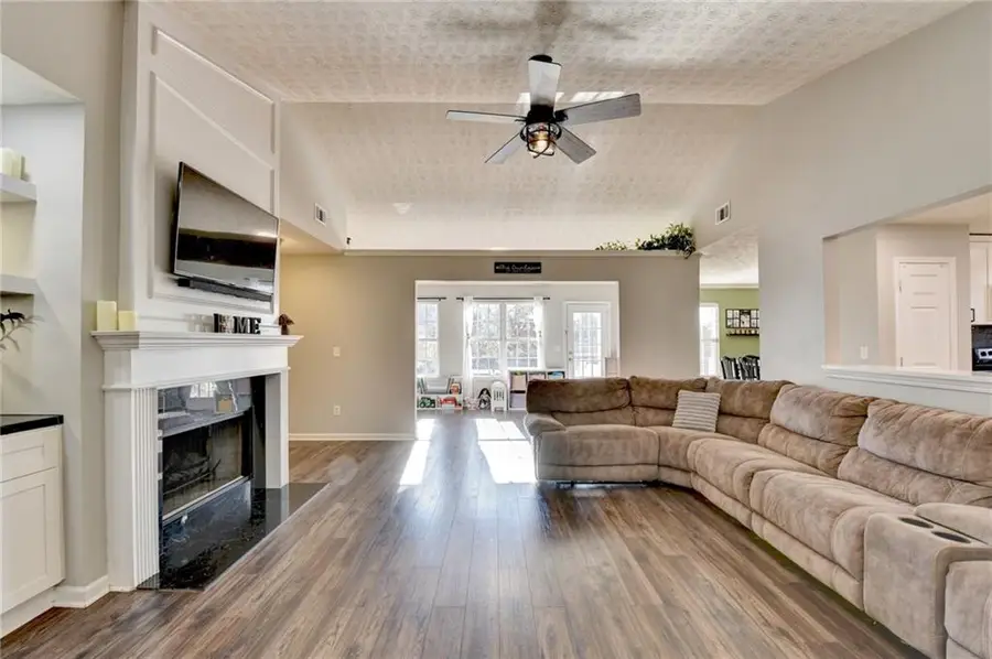 1318 Cascade View Drive, Grayson, GA 30017 - Image #3