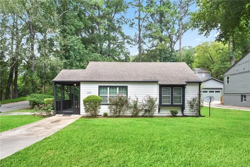 2097 Baker Road Nw, Atlanta, GA 30318 - Image #1