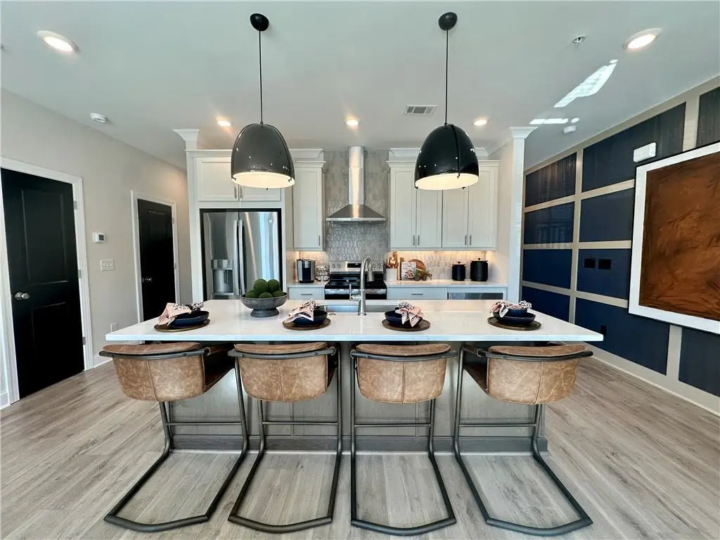 512 Alice Way #D18, Cumming, GA 30040 - Image #1