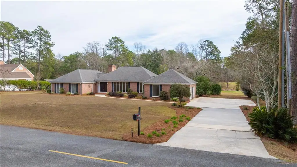 66 Springhill Drive W, Tifton, GA 31793 - Image #1