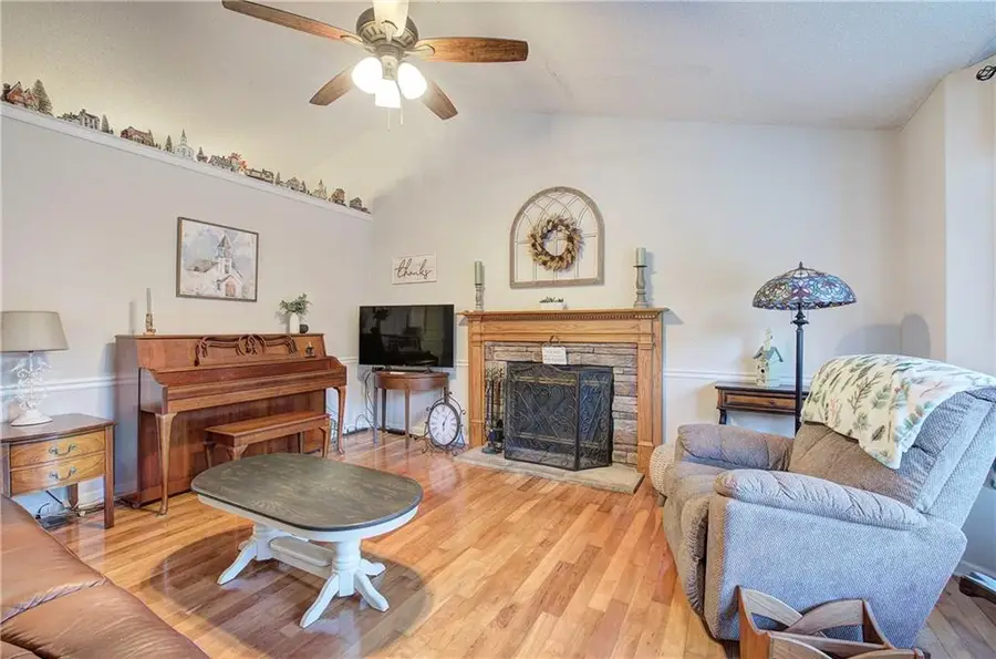 26 S Oaks Drive Se, Cartersville, GA 30121 - Image #3