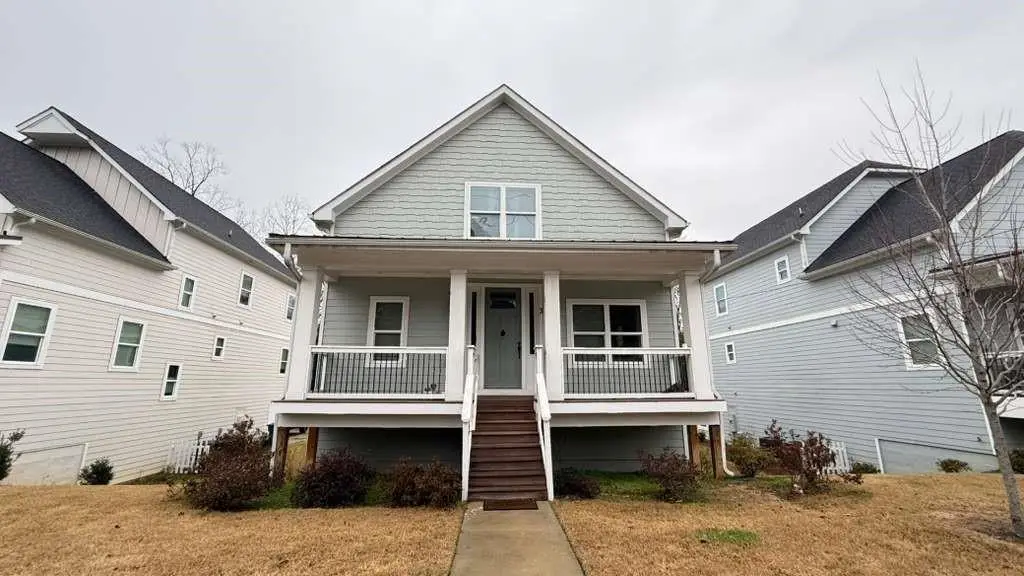 3 W Kimball Streets, Winder, GA 30680 - #1