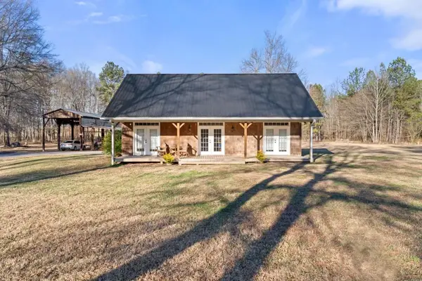 353 Morris Road Se, Silver Creek, GA 30173