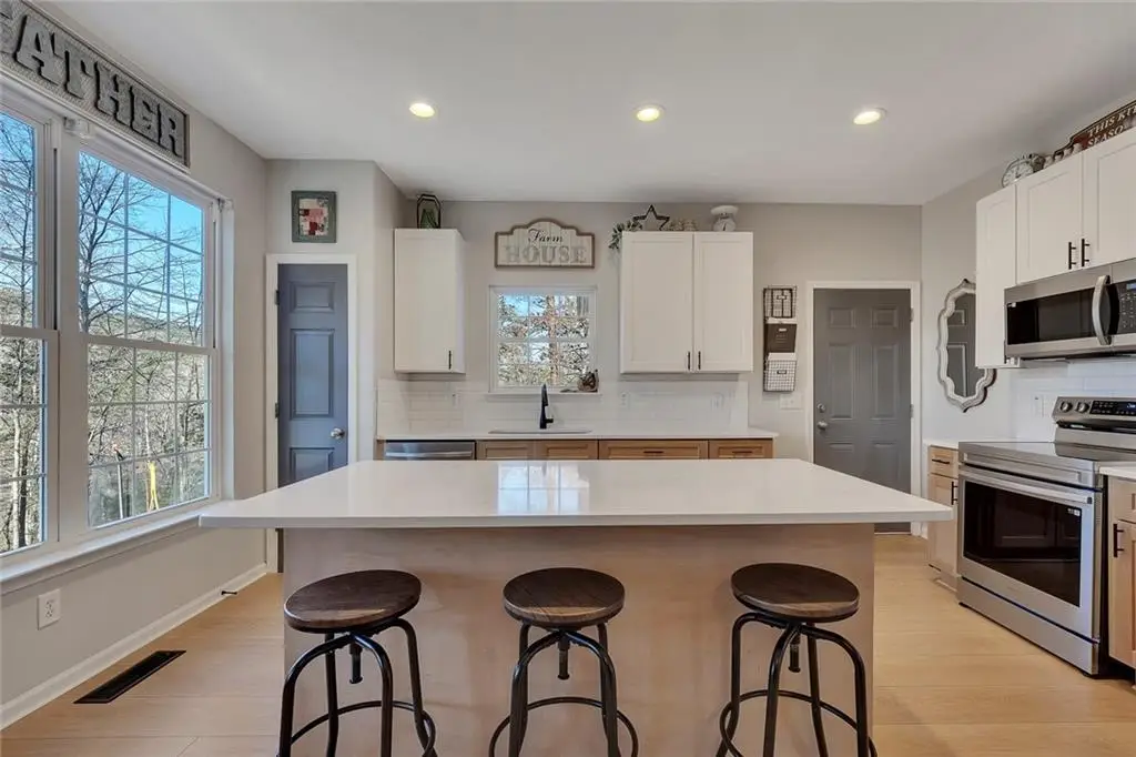 105 Pinebrook Drive, Waleska, GA 30183 - #1