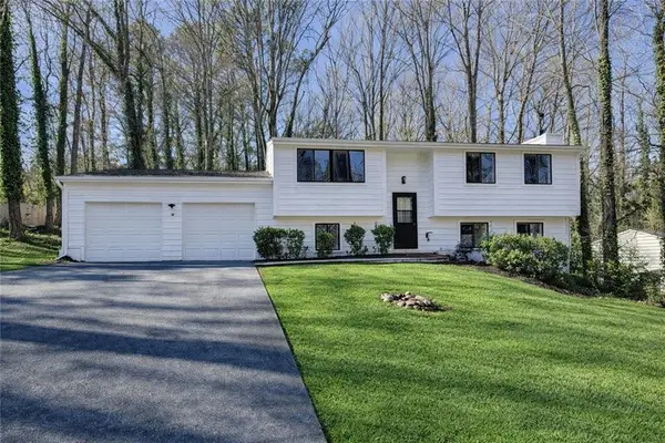 1018 Martin Road, Stone Mountain, GA 30088