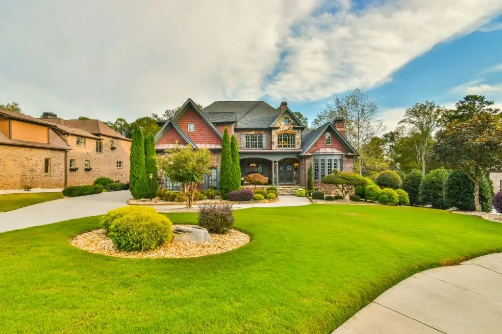 2720 Wildflower Way, Hoschton, GA 30548 - #1