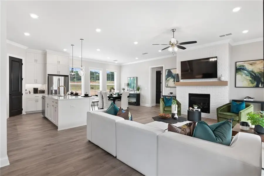 542 Otwell Avenue, Cumming, GA 30040 - Image #2