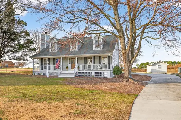 1213 Temple Johnson Road, Loganville, GA 30052