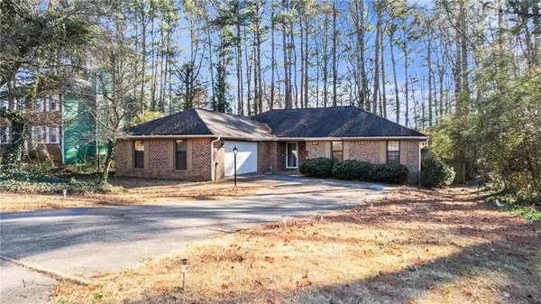 5975 Great Oaks Drive, Lithonia, GA 30058
